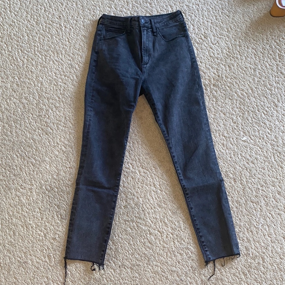 Abercrombie & Fitch High Rise Super Skinny Ankle
